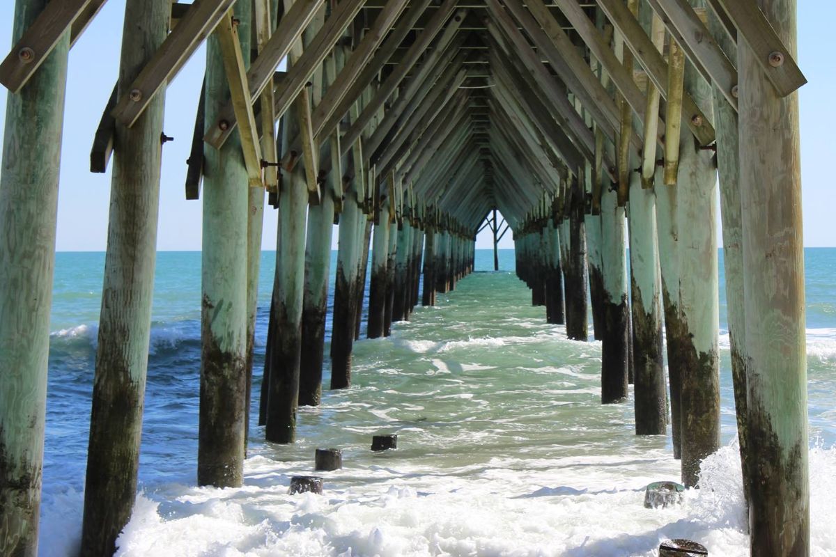 Our beautiful beaches of Surf City & Topsail Beach are a popular destination for visitors seeking a relaxed, family-oriented vacation right next door to unspoiled rivers, bountiful woodland & friendly communities such as Hampstead or Burgaw. 
#visitpender #NTTW2020