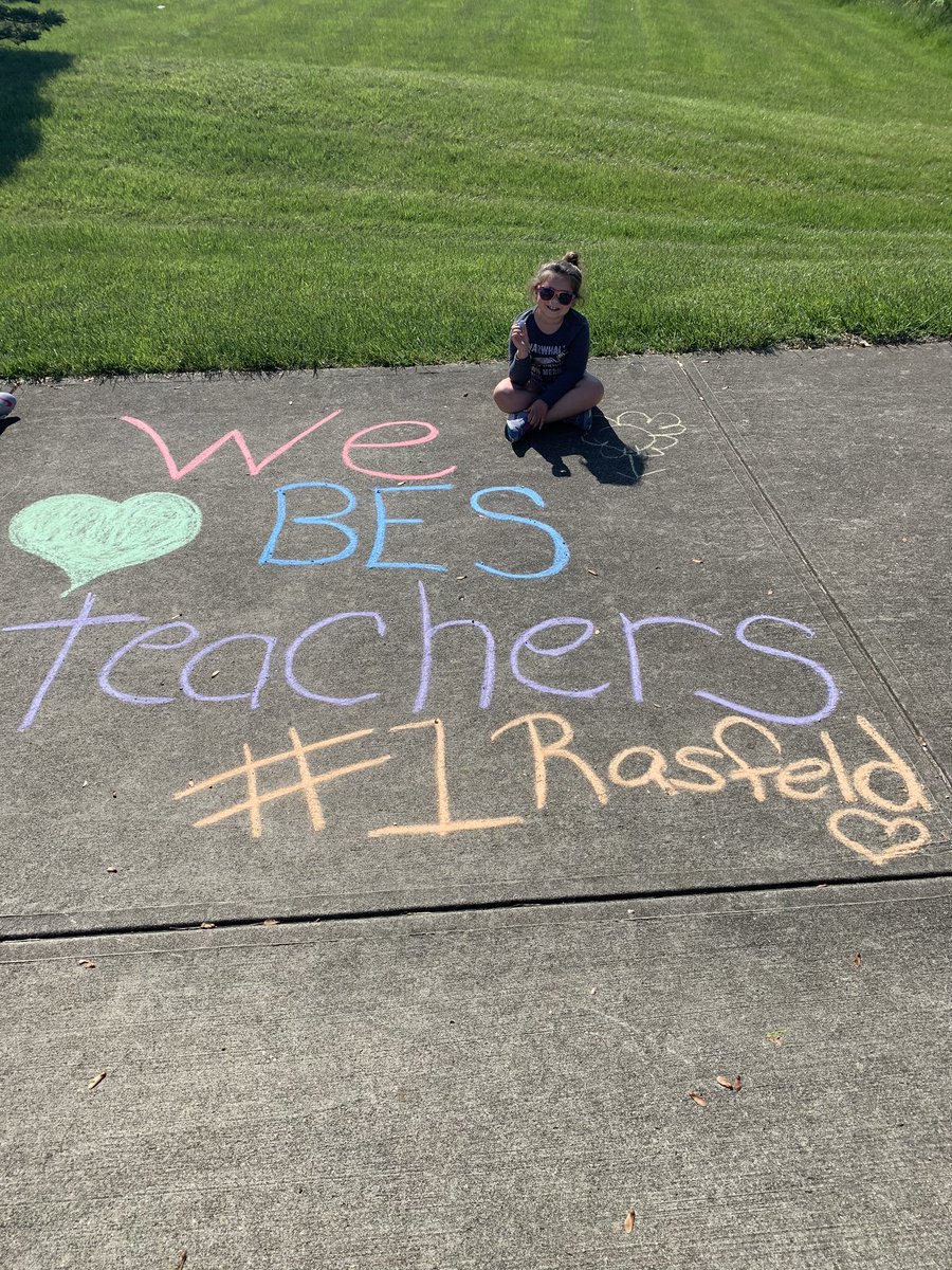 PoorTiffany's tweet photo. Happy teacher appreciation week!  
#thankabulldogteacher https://t.co/WmZUOvB3Rx