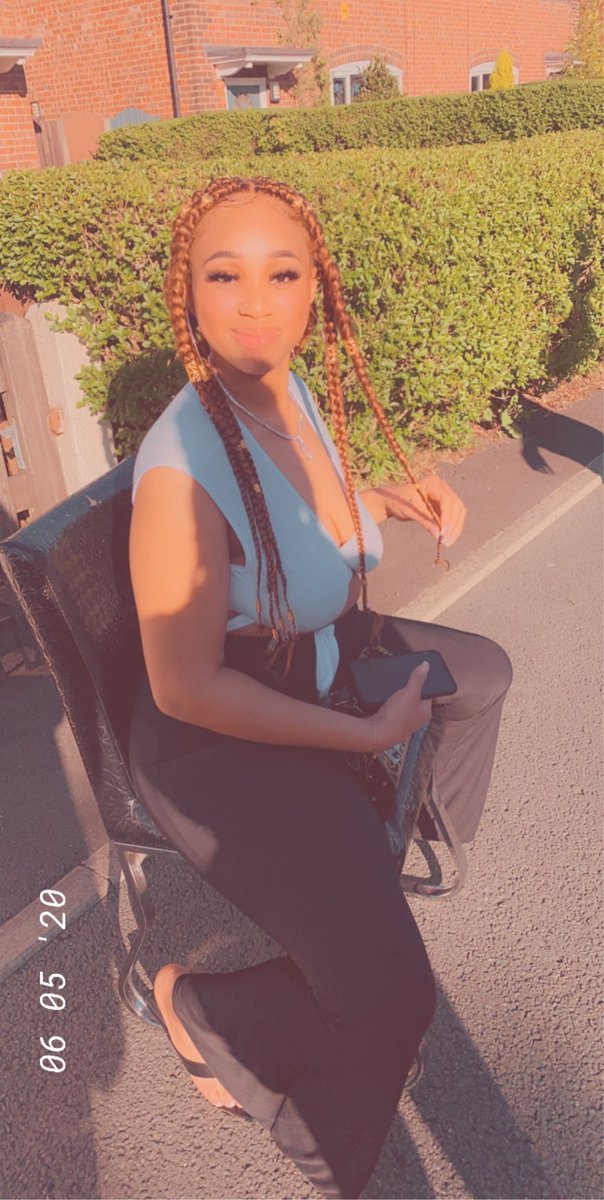 KxSefe's tweet photo. It’s my birthdayyyyyyy🥳🥳 https://t.co/BV351D6Gsh