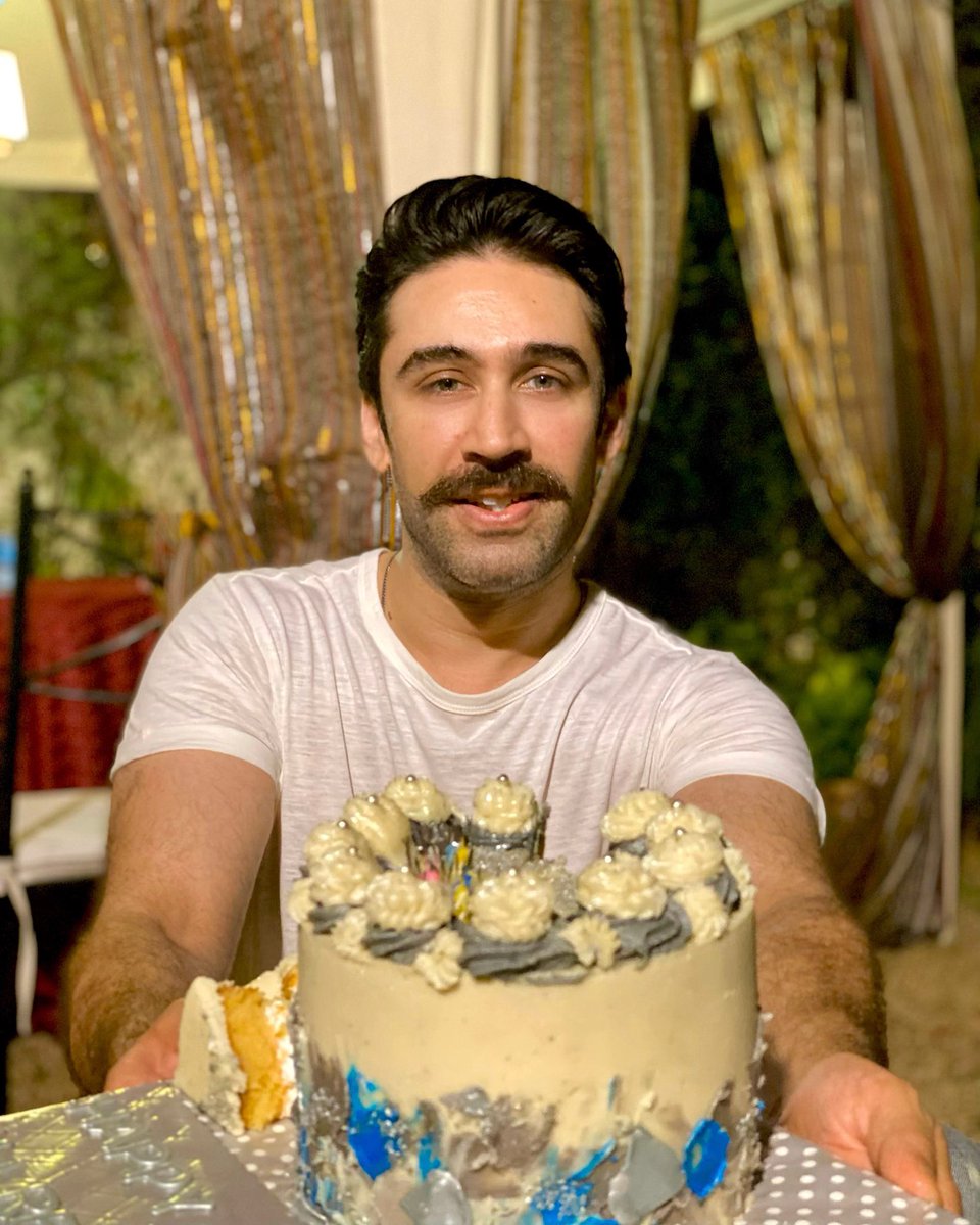 alirehmankhan's tweet photo. A huge thank you for the lovely birthday wishes! My first (and only Insha Allah) quarantine birthday. With all the love pouring in from everywhere around the world, you don’t need 100’s of people round you to make you feel special. Thank you!  #birthday in the times of #covid19 https://t.co/OwjQGhu8I1