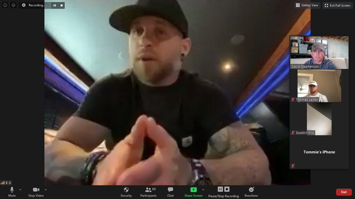 CHSJacketsFB's tweet photo. Thanks to @brantleygilbert for taking the time to talk to the team today!  Let criticism put that extra fuel in your tank...and convert life decisions like its “4th and 3” were his main points!! Awesome time and a great message!  #4thand3 #firetup #WAC https://t.co/5v7RcpdcU4