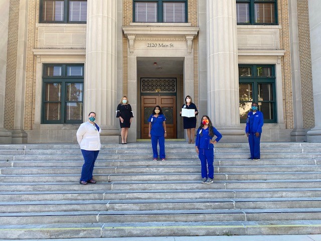 LeeHealthFdn's tweet photo. Thank you to Lee Co. Board of Commissioners for issuing a proclamation to recognize the contributions of our local nurses for #NationalNursesWeek, May 6-12, to highlight the critical role nurses play at @Lee_Health and in our society. https://t.co/4gBOU5Jptn  #NationalNursesDay https://t.co/Pxjka1ziam