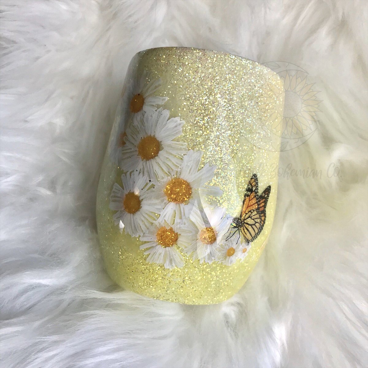 LittleBohoCo's tweet photo. This color combo is my fav💛🧡 custom for @wasssupliz 🦋 https://t.co/0BRU3EJIc9