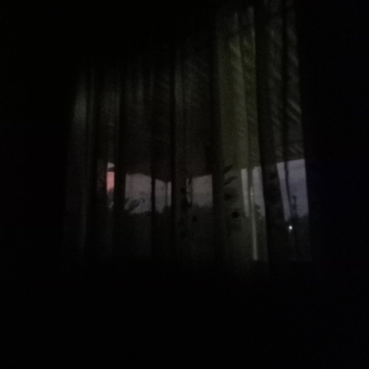 rgllmbsmr's tweet photo. #syet HAHAHAHAHAHAHAHHAA inabot nanaman ng umaga 🤦 https://t.co/VBQ6QHuyiw