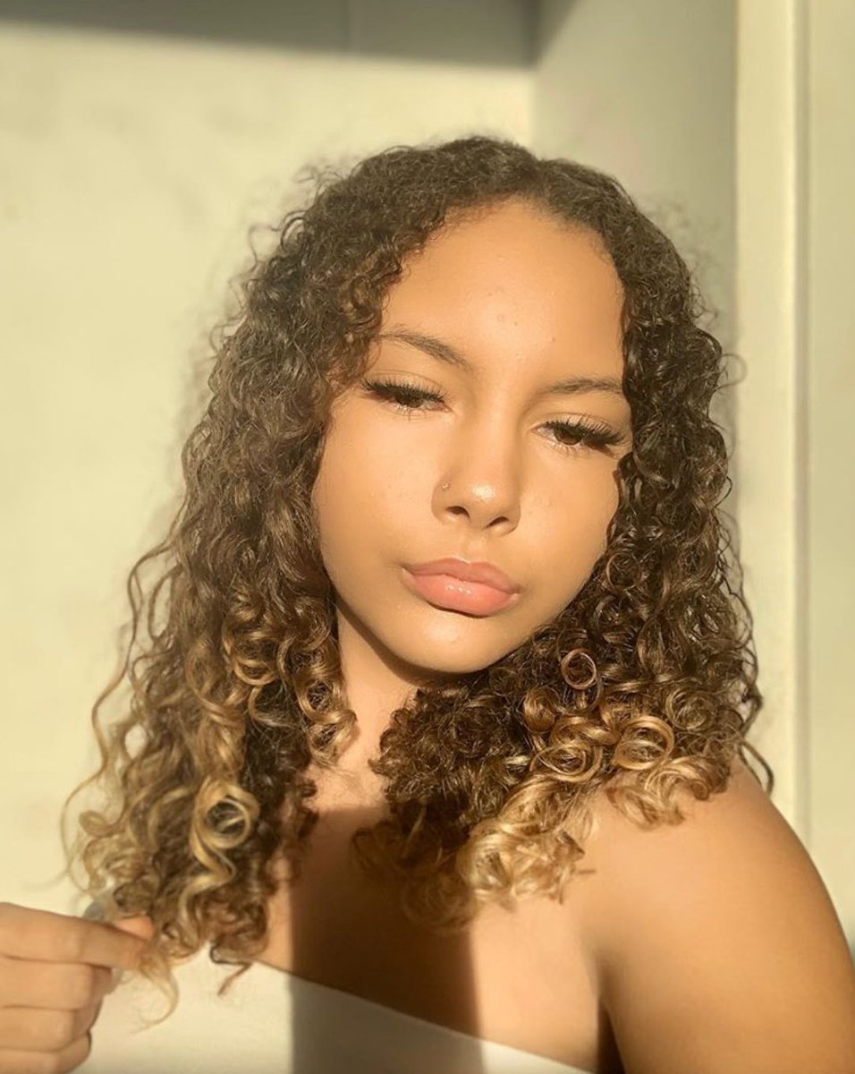 I might be new to this whole twitter thing but I promise you gonna like what chu see😝😝I’ll post once my followers go up a little bit☺️☺️