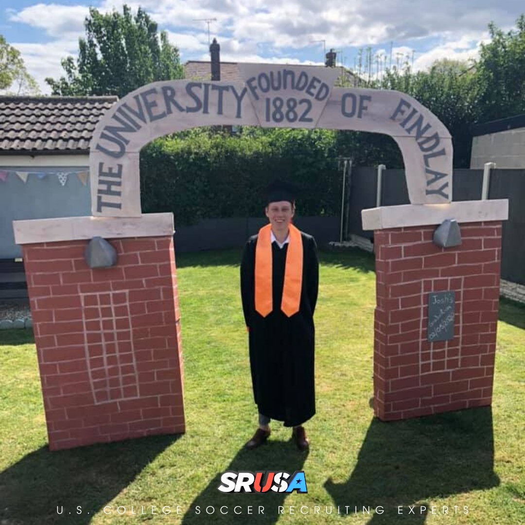 Chris_M_Cousins's tweet image. Got so much time for this! Gutted for him that he couldn't have his proper graduation, but a creative hand by the family has brought Findlay, Ohio to South Yorkshire, England.

Congratulations @joshdickinson2! Proud of you mate.