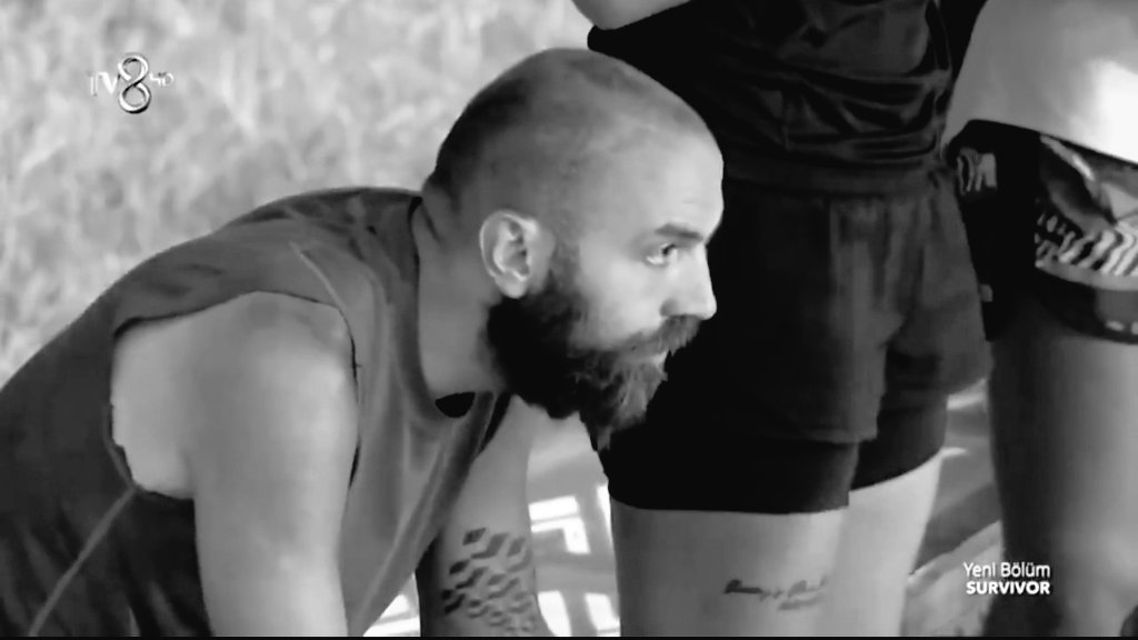 yagxnic's tweet photo. üzülme sercio zirveler hep bizimdir. 

#sercanyildirim #sercan #sercio #survivor2020 https://t.co/aie5HAPqyV