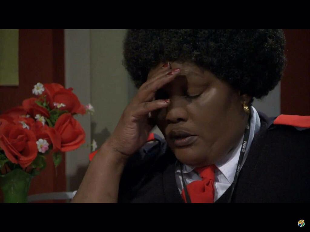 MolefeKeneuoe's tweet photo. Shoot your shot they said but you can’t shoot without a target, media full of memes 🙆🏾‍♀️  #day41oflockdown https://t.co/YKzUh4PnxF