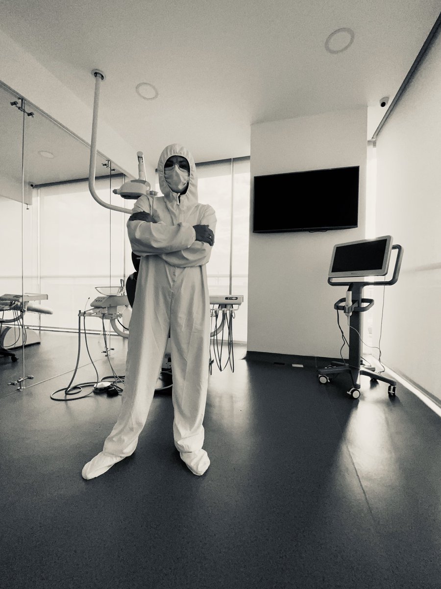 DentisteriaD's tweet photo. Tengo todos mis protocolos de atención al día! Mi equipo está preparado y yo también #SoyOdontologo https://t.co/03rG7KSrf9