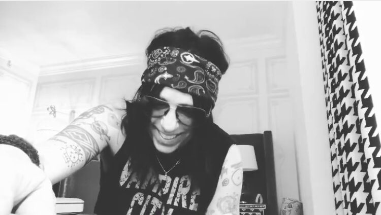 AgentRoyale's tweet photo. VAMPIRE CITY @DisVicious1 #tommyhenriksen #vampirecity #hollywoodvampires ⚡️Only Available Online⚡️ #johnnydepp #agentroyale #alicecooper #stayhome #designertee #covid19 #influencer #onlineshop #madefromscratch #madeincanada #verified #smallbusiness #rockfashion #toronto #retweet https://t.co/aXo7Jnq1ny
