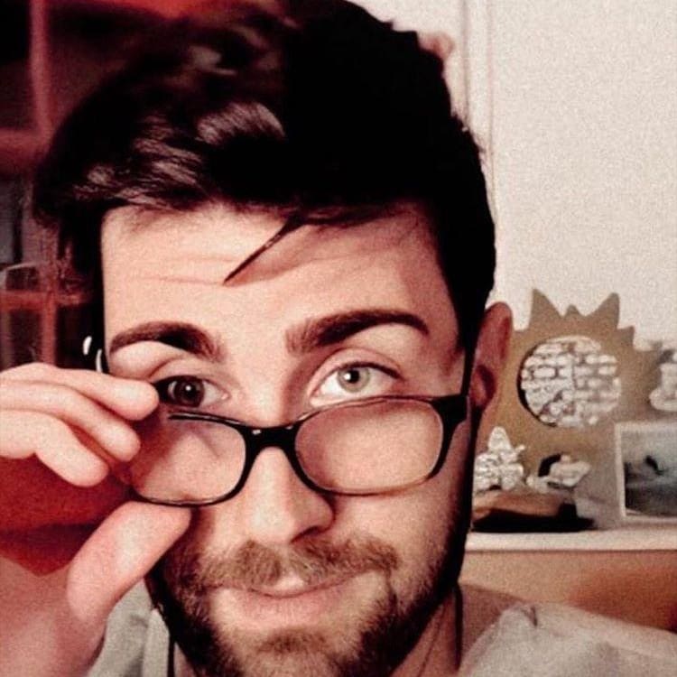 senorita_souma's tweet photo. Today is the happiest day in our life, you made us very happy, thank you very much Captain 💙💚
@CaglarErtugrul 
#ÇağlarErtuğrul https://t.co/F0zpU7ks1h