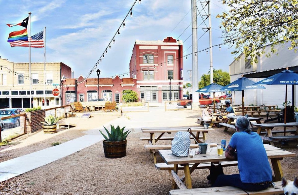 Man, is our patio ready for some day drinking! We can't wait to have you all back enjoying this summer weather with us. ☀️ Dine-in opening date will be announced soon!