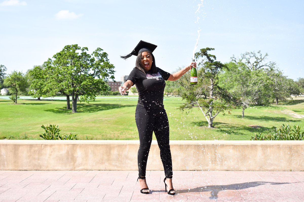 BJanae__'s tweet image. “And so it was, that she, having waited long and endured patiently, realized and obtained what God had promised.” Hebrews 6:15 ✨

THE Texas A&amp;amp;M University 
B.S. in Psychology 🎓

To my guardian angel: Daddy, I did it! Almost a college graduate &amp;amp; I hope I’m making you proud 💗