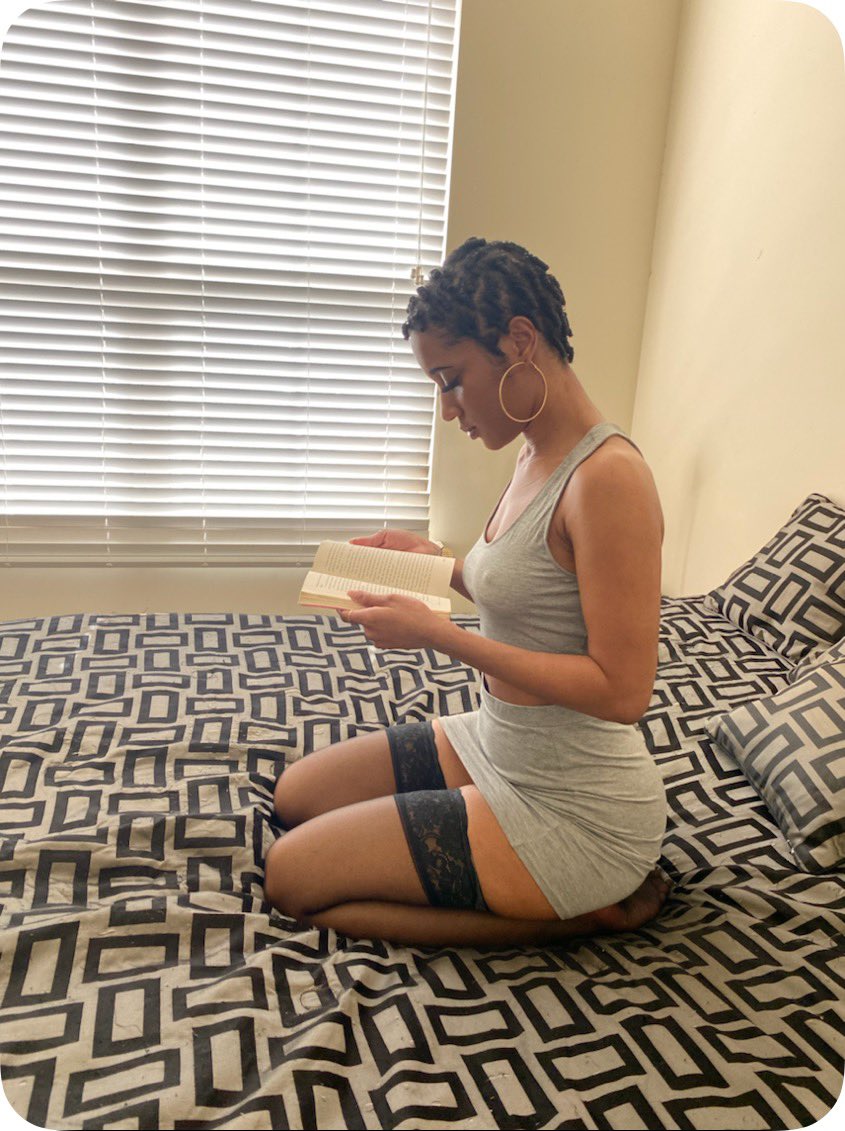 Jalisa_McFat's tweet photo. Everybody swears they’re solid. 
Ice is too, till you put a lil heat on it. 🥵 #ImFire https://t.co/zFA7XC7eqE