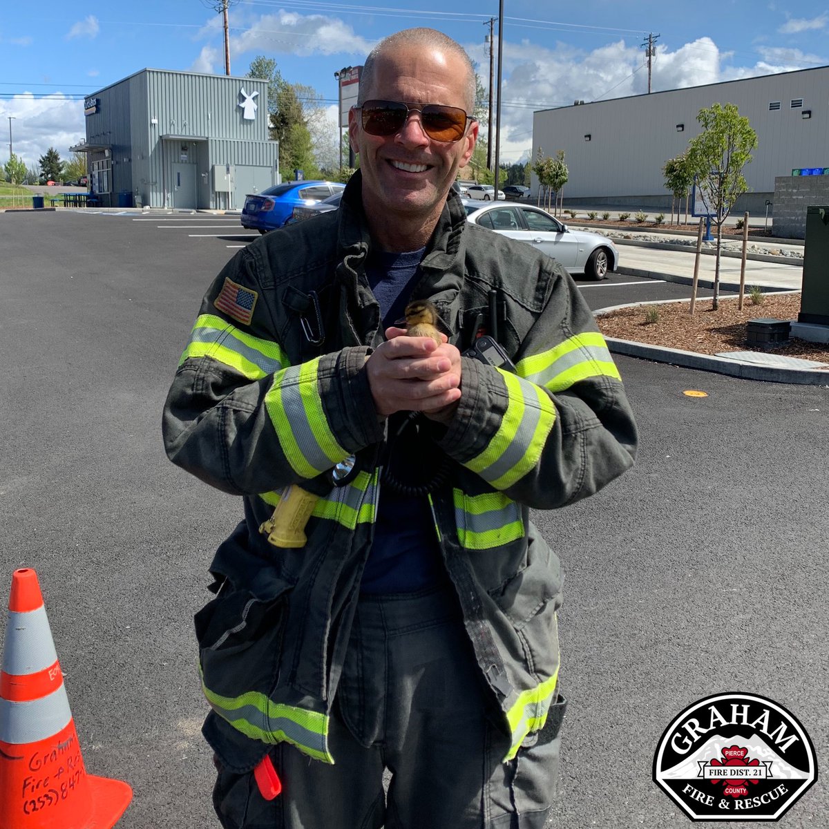 It’s not every day that a mama duck calls 911, but when she does we are there.

Firefighters responded to an emergency call today to rescue baby ducks from a storm drain.
The small flock was reunited within minutes and promptly fled the area. No injuries were reported. 🦆