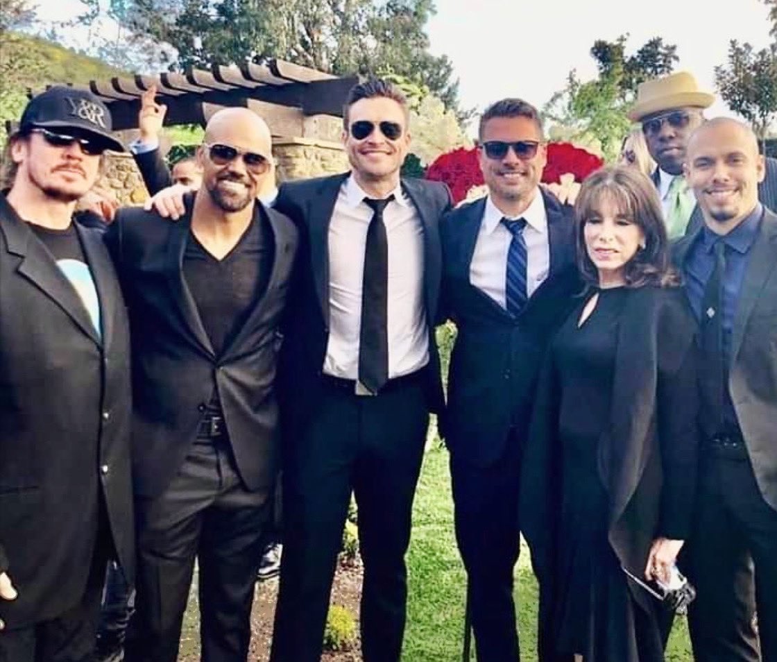 DanielGoddard's tweet image. I can’t believe it’s been just over a year since we came together &amp;amp; laid Kristoff to rest.  #YR is playing classic eps at the moment &amp;amp;I know Stoff would have been honored to have been included in them! Are u watching? Which is ur favorite so far? #RIPkristoffStjohn #SayHisName