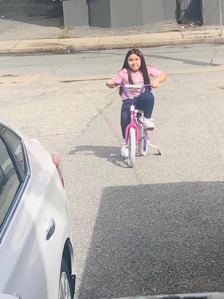 frps_Watson's tweet photo. So many Watson Eagles 🦅 Walking, Riding and Rolling today! 🚴🏽‍♀️🚶🏽‍♀️ 🛹 “Walk and be happy; walk and be healthy" #virtualwalkma #staysafestayhealthy  @FRPSsupt @adargon @GFRPartners @SafeRoutes_MA https://t.co/23CfJh5G4j