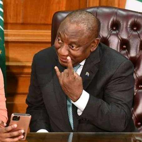 _drewbae's tweet image. #SkabaDom
When she blocks you on all platforms, she wants you to give her a call😊. So she can finish you off by blocking your calls too 🚮🚶‍♂️