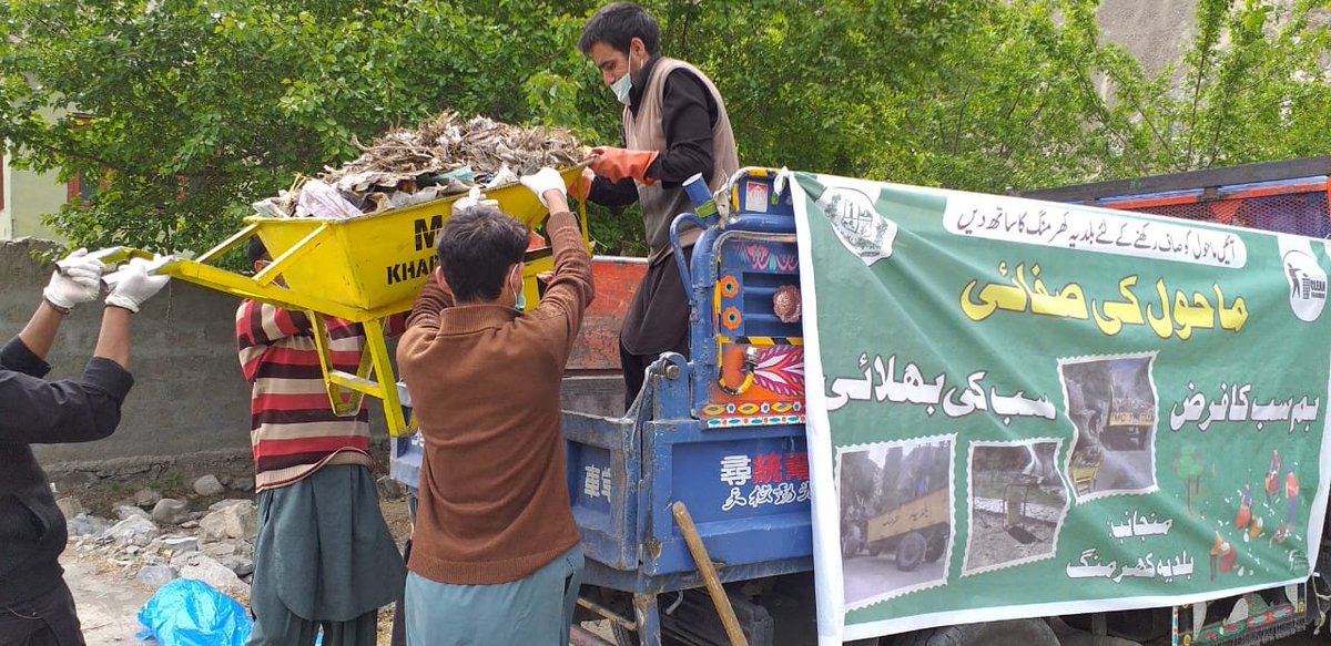 DKharmang's tweet photo. Cleanliness compaign at different areas of Kharmang in collaboration with local volunteers https://t.co/UdwZJhil3c
