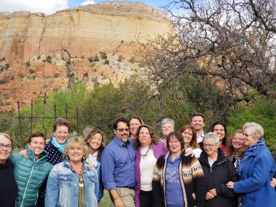 This time of #MothersDay last year, I led retreat with some of the most incredible #feminineenergy. I would love to lead you or a #woman you love to complete inner healing. Course prices are now set to pay what you can so you can gift to a woman you love. bit.ly/TheFrontierIns…