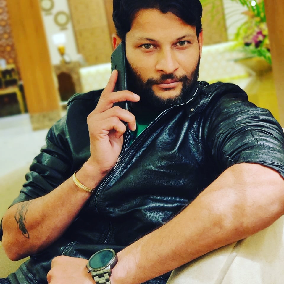 mailsaurav's tweet photo. #NewProfilePic https://t.co/Pzuyh3Lee4