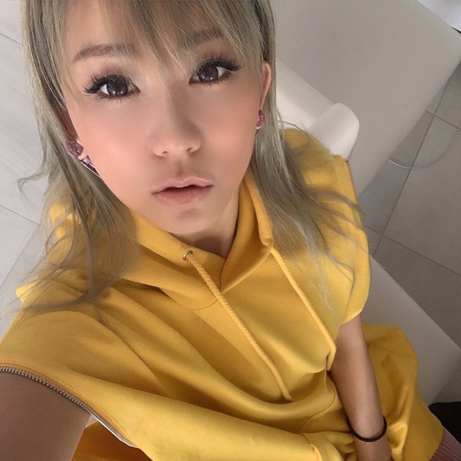 倖田來未 スッキリ リモートで自宅から生歌披露 歌い直し ハプニングも回顧 モデルプレス