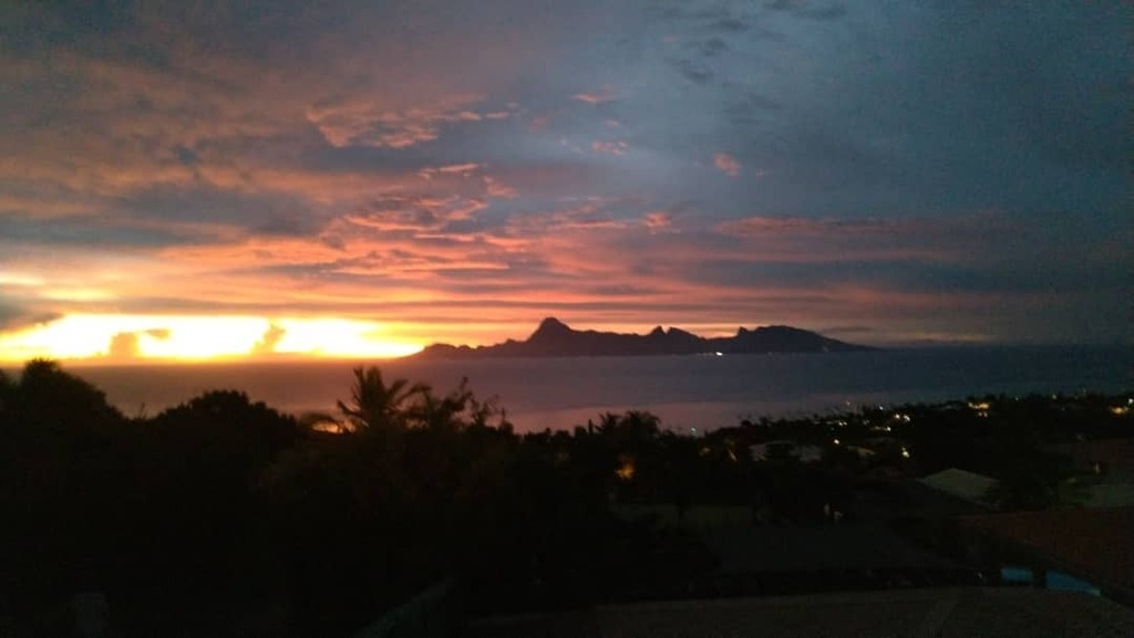 thinkrai's tweet image. #sunsethttps://instagr.am/p/B_32EuhAbO4/