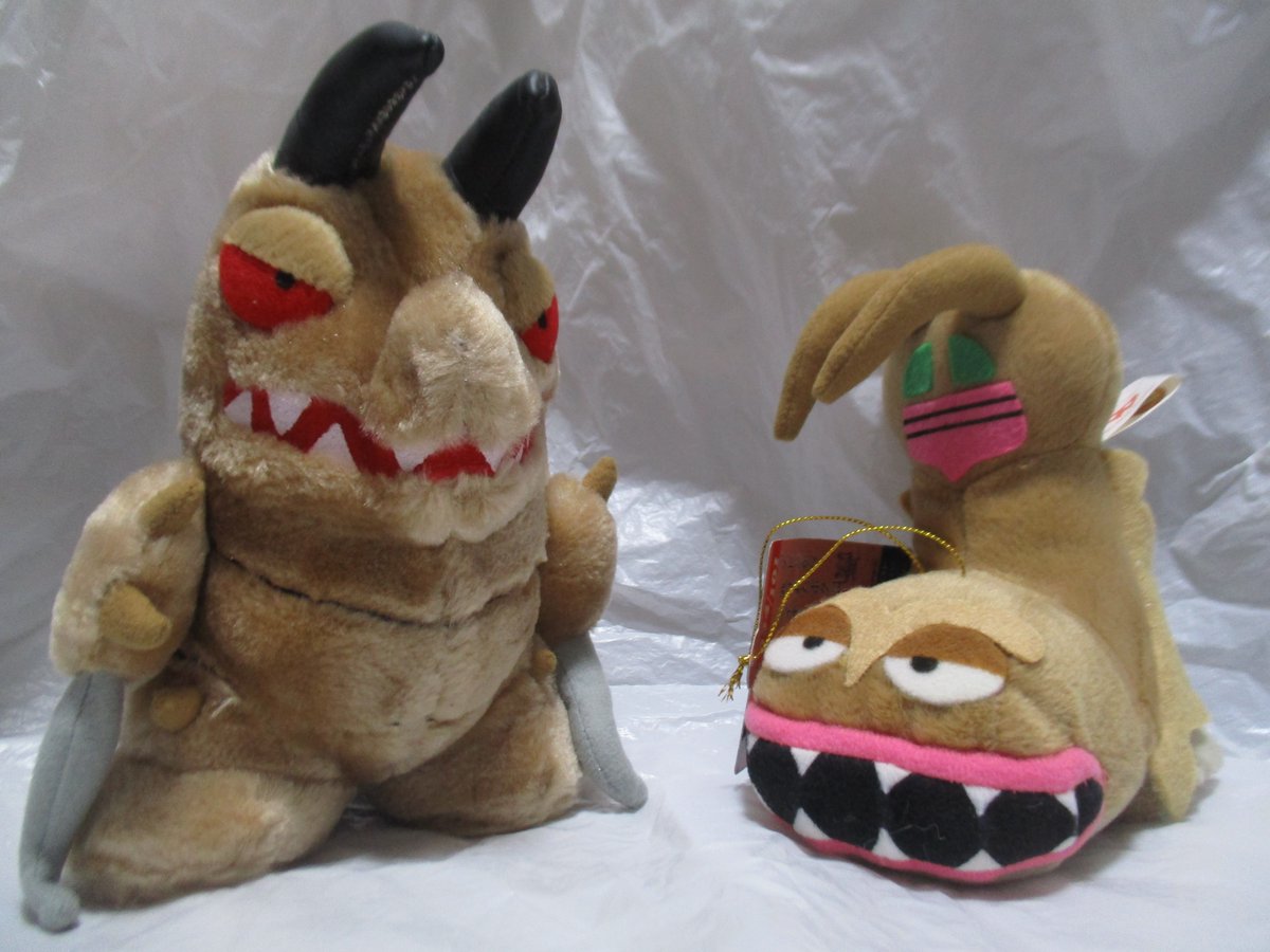 のうみそ 今日は 帰ってきたウルトラマン 第6話 決戦 怪獣対マット の放送記念日なので ウルトラ怪獣 101シリーズ のグドンとツインテールのぬいぐるみを載せておく