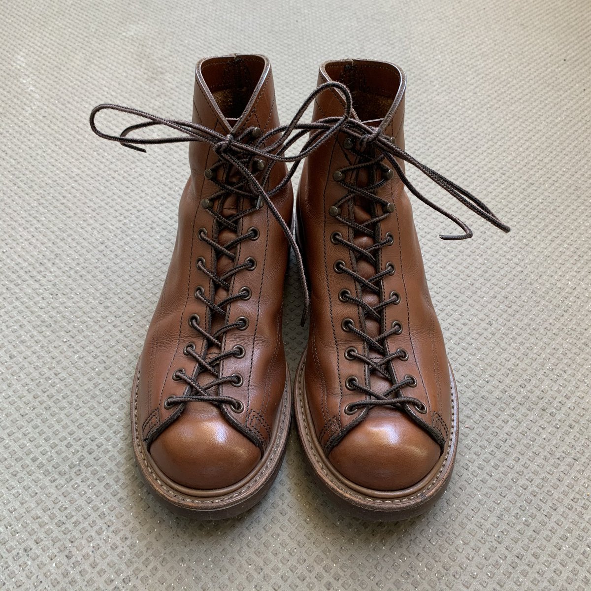 シューケア靴磨きマイスター工房 京都伊勢丹 V Twitter Redwing 2996 ラインマン 高所で電線を扱う労働者 ラインマンのためのブーツ 天候問わず履くので M Mowbrayプレステージ ビーズエイジングオイル でお手入れ おうち時間 下駄箱コレクション Redwing