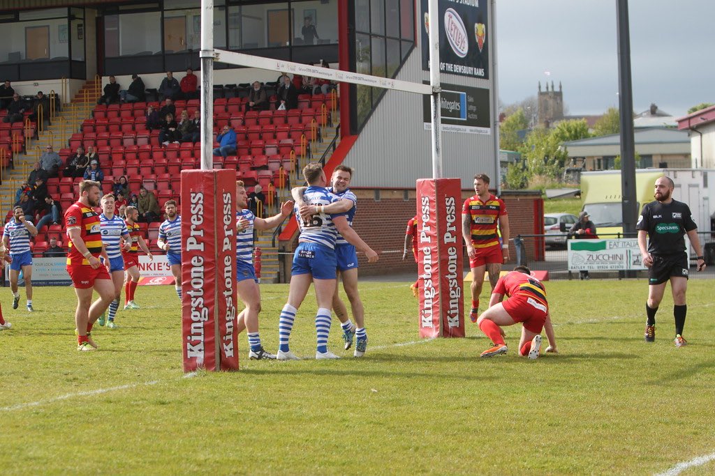 HalifaxPanthers's tweet photo. π | #OnThisDay 7th May 2017
Championship π
@DewsburyRams 18-36 Halifax RLFC
Tries - Tyrer (2), Saltonstall, Tangata, Heaton, Robinson, Barber
Goals - Tyrer (4)
#ClassOf17 #UpTheFax https://t.co/0Zo53E0dGS