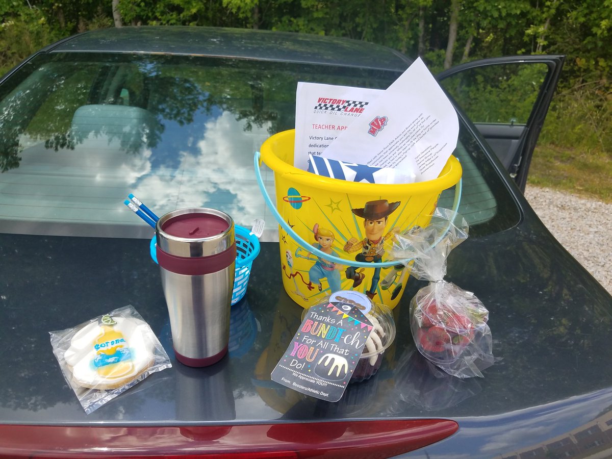 TashaMerritt13's tweet photo. All I can say is today was Priceless from the time I arrived on campus.. The staff at EWA went above and beyond to make teachers feel special. I am truly thankful and blessed to work at such an AMAZING place! Thank You! I♥️EWA @EASTWAKEACADEMY https://t.co/gZQpPf9iRB