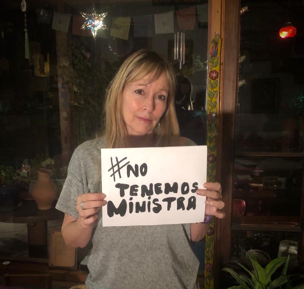 AnaMariaGazmuri's tweet photo. #NoTenemosMinistra https://t.co/oZWyNRdIEv