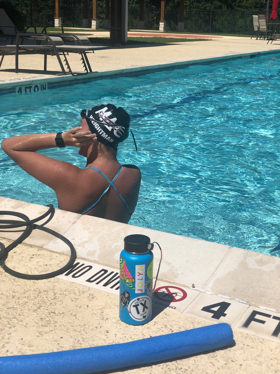 kaitweight's tweet photo. Today was good. 2 months was way too long, I can’t wait to be back with my whole team @MAC_Swimming #missthem #letmeswim https://t.co/iliNPsJs0c