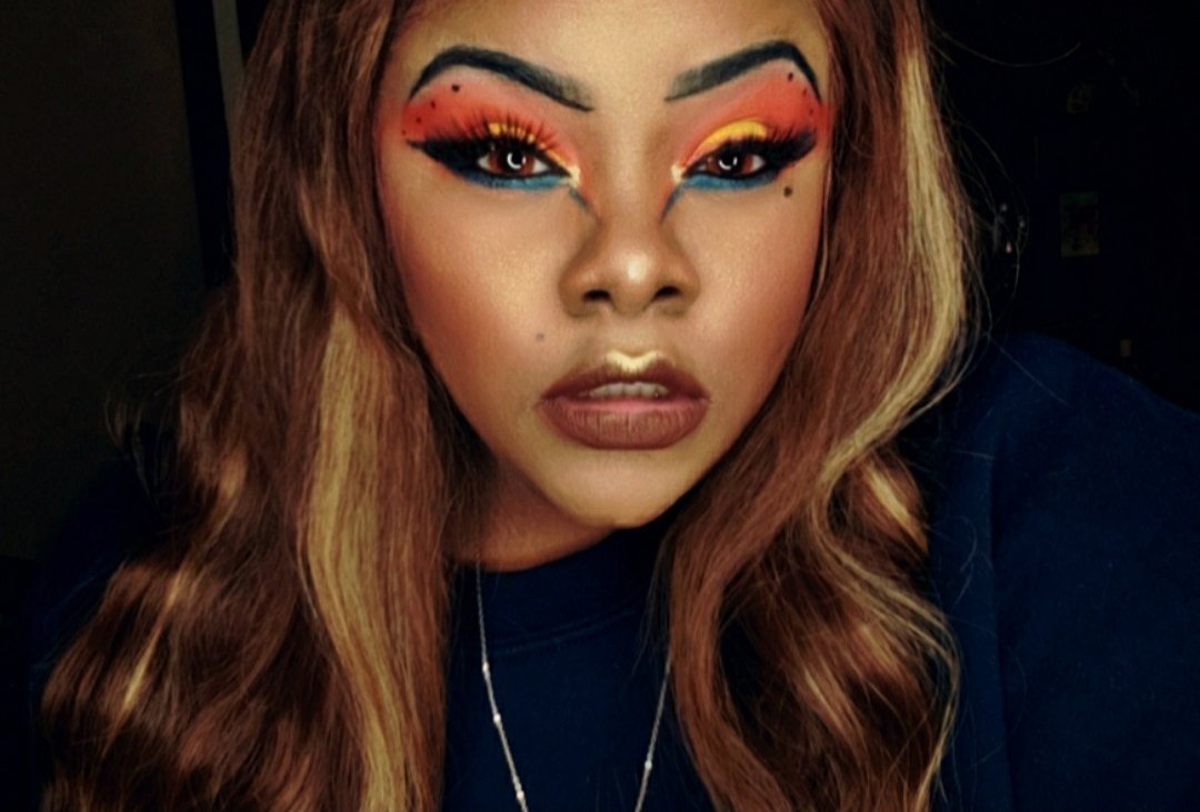 nikinami_'s tweet photo. ๐๐
S U N S E T G L O W๐
๐
brands tagged/deets in next ๐
#makeup #melaninmagic #fentybeauty #colourpop #drenchcosmetics #eddiefunkhouser #glowy #melaninpoppin #colorful #sunsetglow #strawberrydrip #themakeupshack #Rainforestpalette https://t.co/tdNX7KJBhm