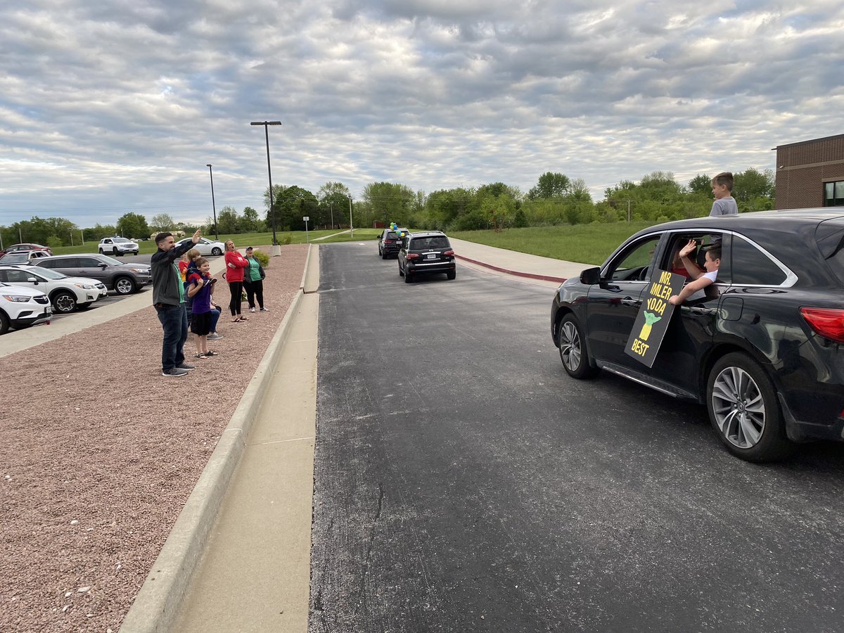 Thank you SO much to all the BEU families who came out for the parade organized by PTA to show appreciation for the <a href="/BeulahRalphElem/">Beulah Ralph Elem</a> staff tonight! The parade made us all feel so special and words cannot express how much we all loved seeing so many of our students and families!