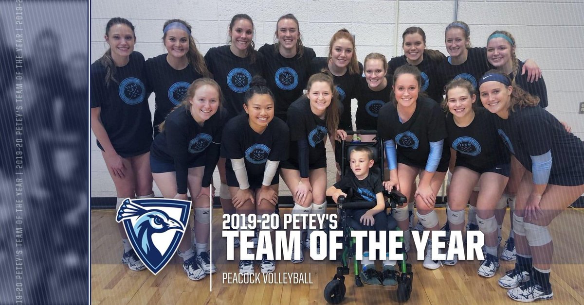 UIU_Volleyball's tweet photo. We are so blessed to have been awarded the following Petey Awards for our teams accomplishments from this season!

• Coaching Staff of the Year 
• Win of the Year 
• Team of the Year 
• Miss. Peacock —> Anna Winter 
• Female Athlete of the Year —> Anna Winter 

#FeathersUp https://t.co/ujrddqDuAl