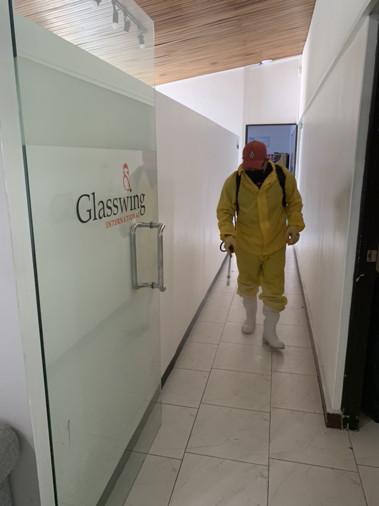 MREBsv's tweet photo. Dentro del asocio entre la Micro Región Región El Bálsamo @MREBsv y @GlasswingSV; este día se concretizo por parte de la @MREBsv la Sanitizacion de las instalaciones centrales y del Castillo Venturoso #JuntosHacemosLaDiferencia @franciscolirasv https://t.co/Zw9ysTILXw