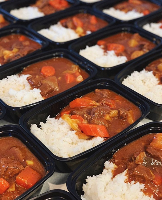 aquaaston's tweet photo. Community hero alert! Shout out to Maui Nui Venison for stepping up to provide for Hawaii. With the help of volunteers, they have donated 10,000 pounds of venison to the Maui Food Bank and launched home delivery offered at 25% discount for Kama’aina. #ShareTheAloha #GoodVibesOnly https://t.co/DcuTbASB8a