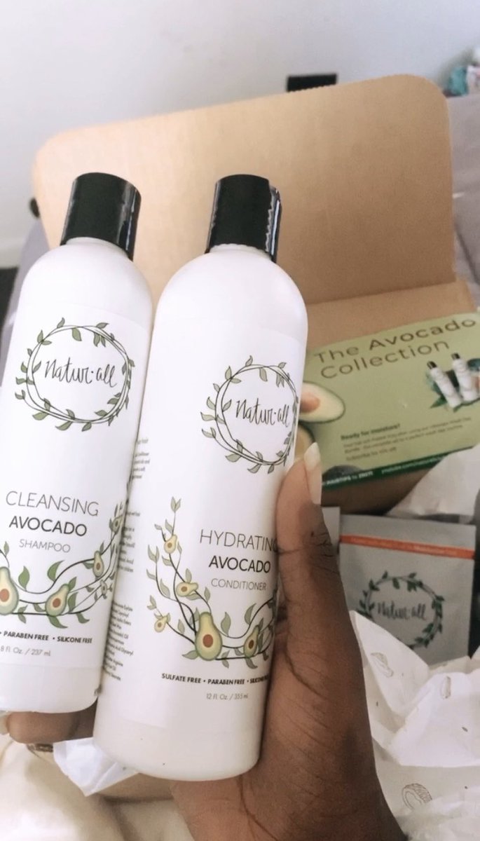 MadejaSims's tweet photo. @Leahselk1  said it looks bougie 😭 can’t wait to experience this natural hair product ✨ https://t.co/fpFSsCvsNI