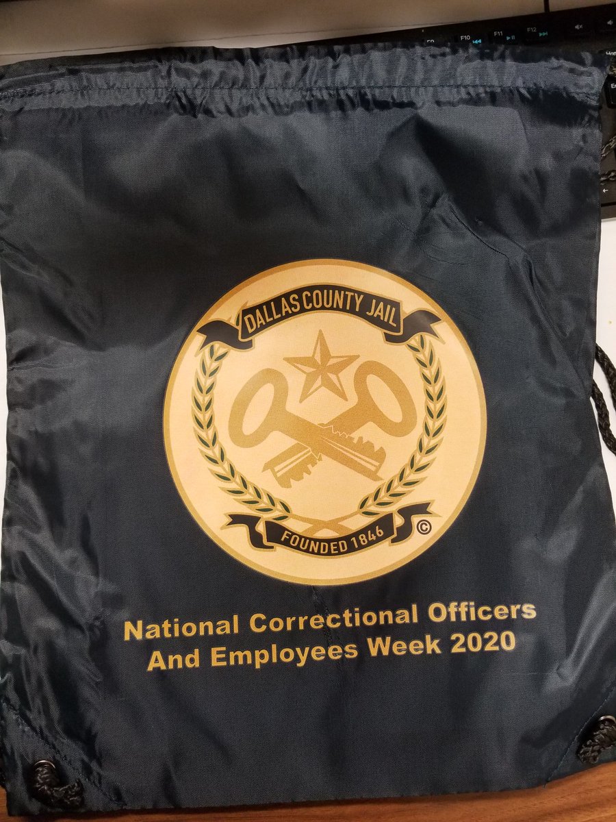 LtMichellWDSD1's tweet photo. National Correctional Officers Week 2020: Thanks to All Officers for your hard work &amp; dedication. Also thanks to Captain Knight. @MLupeGarza1
@DSOReyna https://t.co/86iUpxR9GN