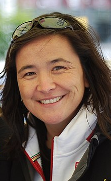 DavidBGrossman's tweet photo. I wrote about her @StarSports as a standout teen athlete @LeacockTDSB (more than 30 years ago). What a career since - including 11 hockey medals for Canada at Olympics/World. Congrats Vicky Sunohara winning @OUAsport "Women's Coach of Year" @Varsity_Blues
https://t.co/7lZf8ybdmN https://t.co/yKXoXXhiF4