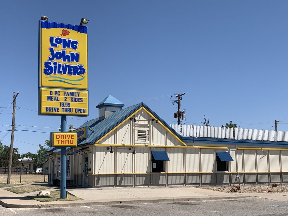 nvanley's tweet photo. Great grilled shrimp at Long Johns #ECISDDinnerDash https://t.co/kUb4ywSvcE