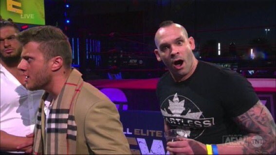jessithebuckeye's tweet photo. This was an legendary #AEWDynamite for me solely based on the god-tier memes we were able to get tonight. #AEWonTNT https://t.co/Uti4lA0Lbz