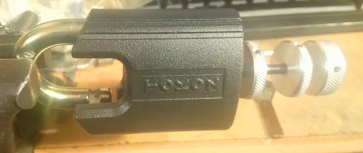 Matt_Smith_Hux's tweet image. This was a challenge!
Tokoz Pluto 50!
Like a middle-tension abloy classic! Also, the spring is super strong, designed to kill small picks I think. Picked using a special tool.
I have a better way to tension this lock but for another day.

#locktoolMaking #locksmithing #locksport