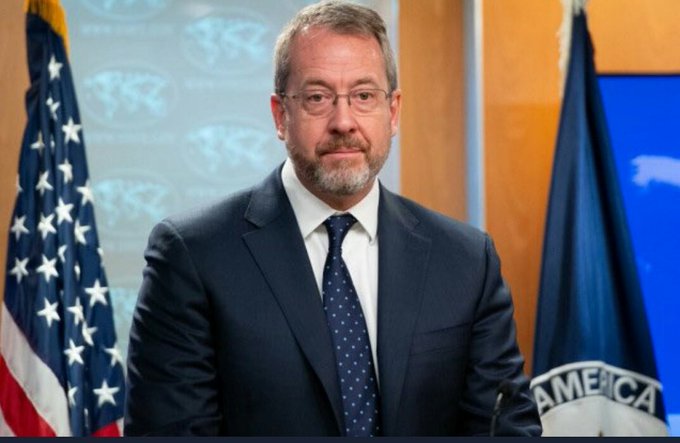 vc_laisabelica's tweet photo. #ULTIMAHORA | 10:27Pm Gobierno de los Estados Unidos nombra a James Broward Story como su nuevo embajador en Venezuela #6May #Venezuela #EEUU https://t.co/CCxuQK06lu
