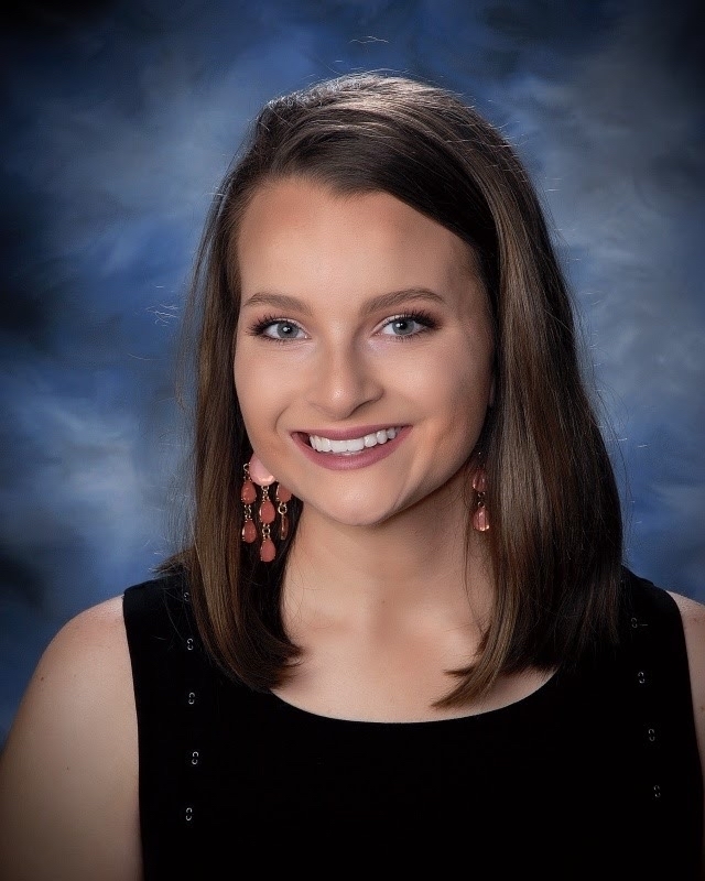 StarCitySchools's tweet photo. Congratulations to #SCHS senior Brianna Luker on being selected as the recipient of the 2020 Sibyl B Brown scholarship. With a planned career in nursing, Brianna will prove a great investment. Do great things! #SuccessForEveryChild #WhateverItTakes https://t.co/Tg1vyStH0n