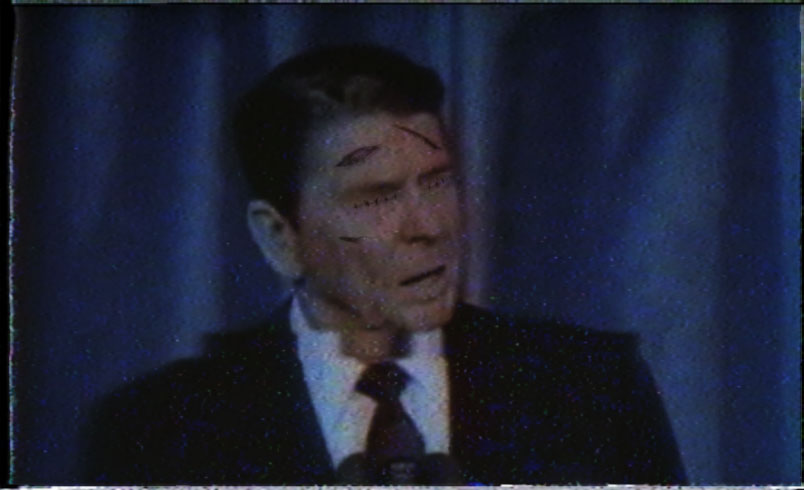 SCP-1981Clasificación del Objeto: SeguroEs una cinta de vídeo estándar con el título "RONALD REGAN CUT UP WHILE TALKING" ("RONALD REAGAN DESCUARTIZADO MIENTRAS HABLA") encontrado en la Biblioteca Presidencial Reagan en 1991.