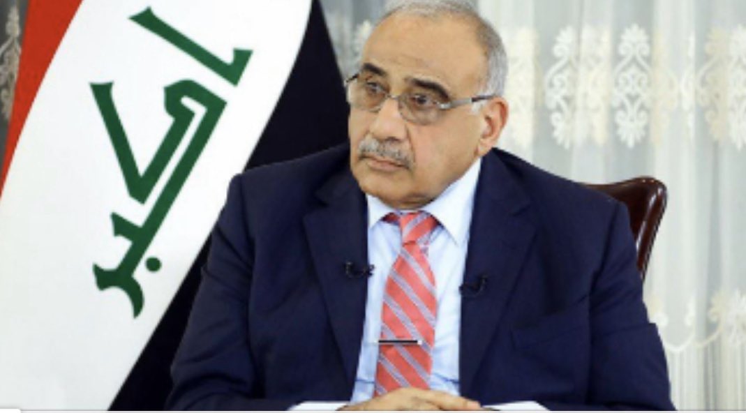 #شكرا_عادل_عبد_المهدي خير تمثيل مثلت العراق كنت تحمل الشجاعة العراقية بكل معنى  لم تخضع لغطرسة ترامب اللئيم وتجاهلك الرد على هاتفه لعدة مرات وردك على كثير من المواقف بحكمة وحبك للشعب وطاعتك للمرجعية جزآك الله خيرا جدير بالسفلة أن يخذلوك هكذا الشرف والعاهر على طرفي نقيض دائما