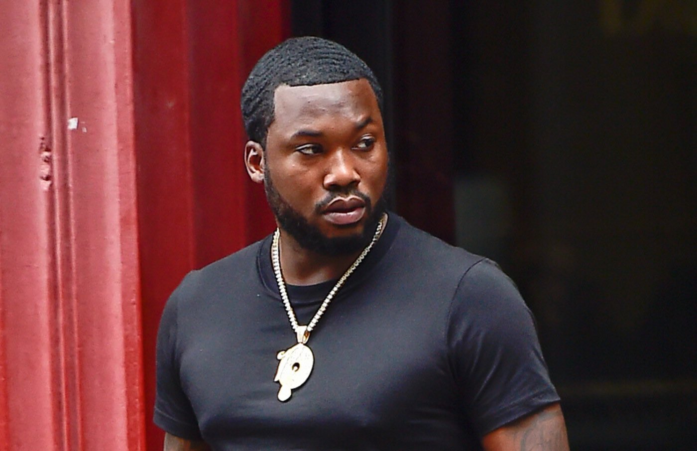 Happy 33rd Birthday to Meek Mill, what s your favourite song by him? 