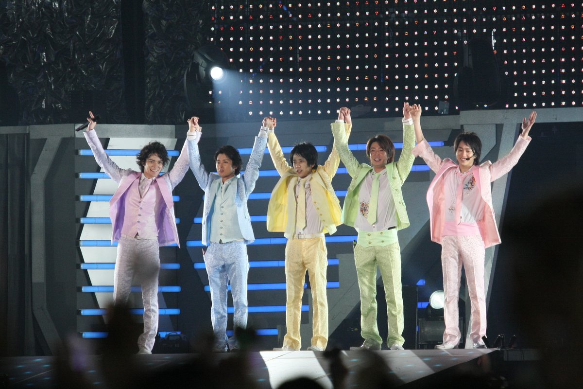 Arashi On Twitter 嵐 初の5大ドームツアー Arashi Marks 2008 Dream A Live を スローバックサーズデー Throwback To Our Tour Arashi Marks 2008 Dream A Live 嵐 Arashi Https T Co Mbfuvxdkuc Twitter